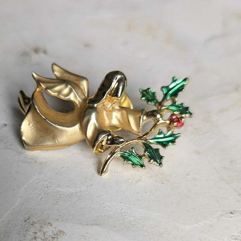 Gigi Giusti Angel brooch pin holly branch red berries, 2